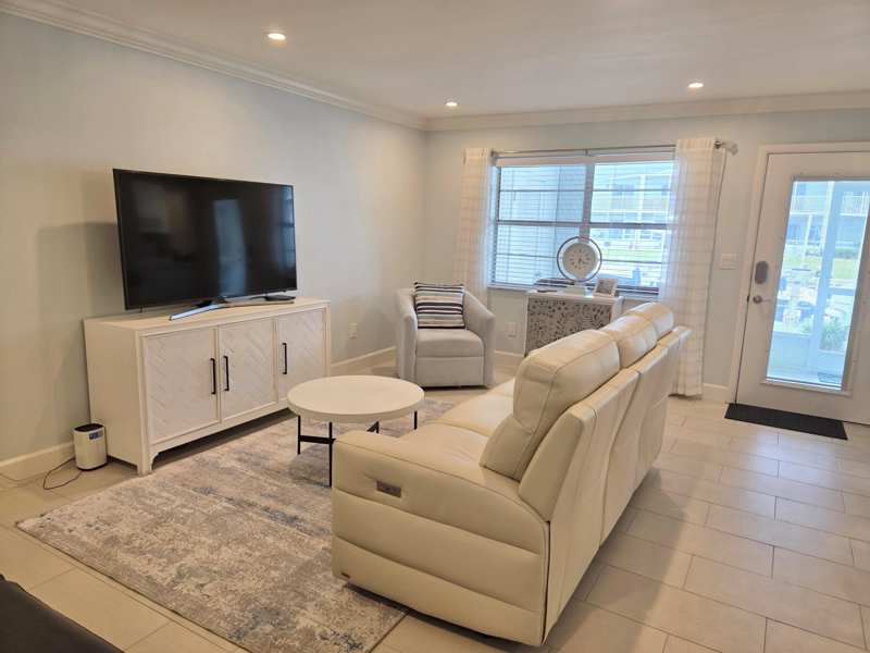 2 bedroom Condominium at 110 Shore Court #112-B, Shore Club Apts B & C Condo, North Palm Beach — photo 1
