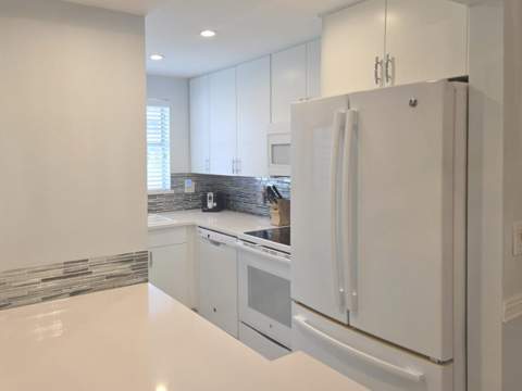 110 Shore Court #112-B, North Palm Beach FL - photo 9 of 24