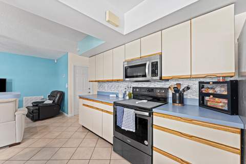 4520 NW 5th Avenue, Boca Raton FL - photo 20 of 42