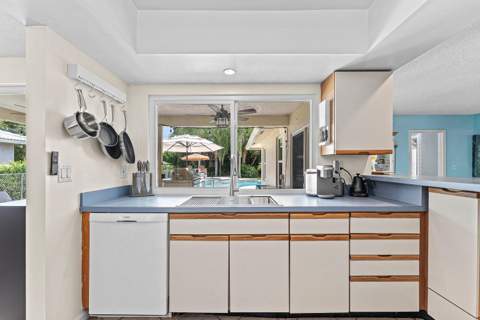 4520 NW 5th Avenue, Boca Raton FL - photo 19 of 42