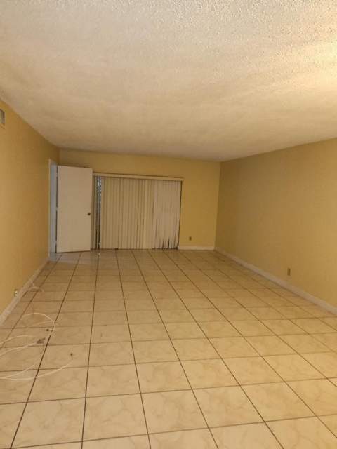 3330 Spanish Moss Terrace #110, Lauderhill FL - photo 8 of 8