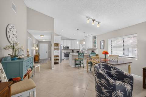 1103 Duncan Circle #201, Palm Beach Gardens FL - photo 9 of 54