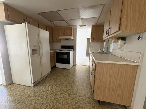 1410 NW 48th Place, Deerfield Beach FL - photo 6 of 22