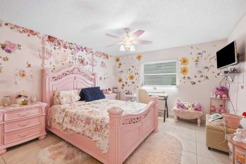 901 NW 48th Place, Pompano Beach FL - photo 18 of 36