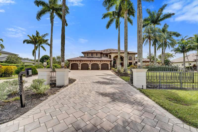 4 bedroom Single Family Residence at 12020 NW 12th Street, Plantation Acres Estates, Plantation — photo 3