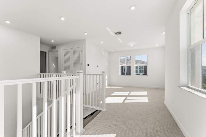 4 bedroom Single Family Residence at 10630 SW Pioneer Parkway, Newfield Crossroads Phase 1A-3, Palm City — photo 5