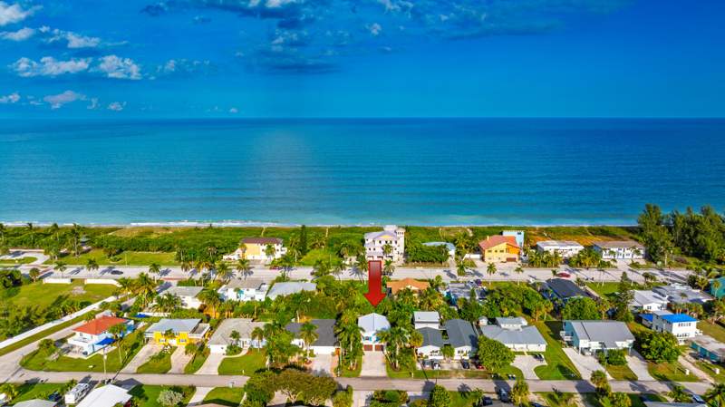 3 bedroom Single Family Residence at 1116 Hernando Street, Tropical Beach, Fort Pierce — photo 2