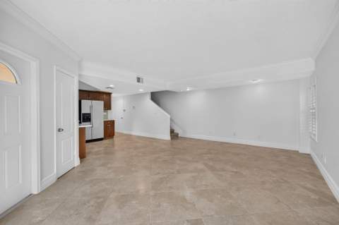 42 Uno Lago Drive, Juno Beach FL - photo 14 of 62