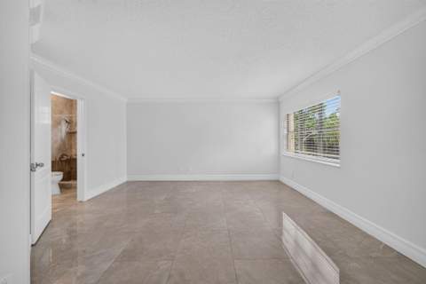 42 Uno Lago Drive, Juno Beach FL - photo 22 of 62