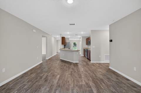 3918 SW Brunswick Street, Port St. Lucie FL - photo 11 of 34