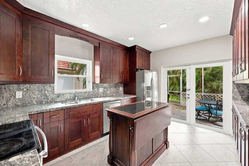 3 bedroom Single Family Residence at 3601 Wilderness Way, Woodside Estates, Coral Springs — photo 1