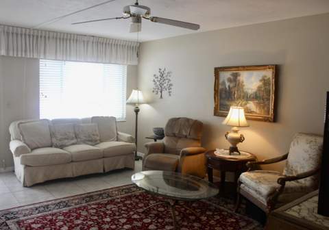 2440 Lake Osborne Drive, Lake Worth Beach FL - photo 9 of 34