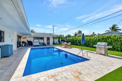 502 SW 28Th Avenue, home for sale in Boynton Beach 33435