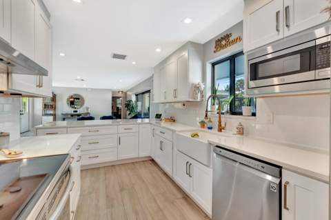 502 SW 28th Avenue, Boynton Beach FL - photo 19 of 60
