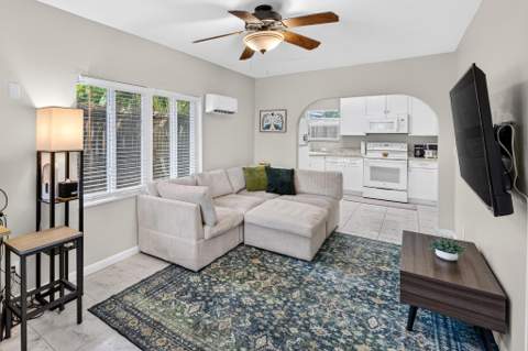 1140 NE 17th Avenue, Fort Lauderdale FL - photo 6 of 57