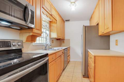 525 51st Street, West Palm Beach FL - photo 16 of 41