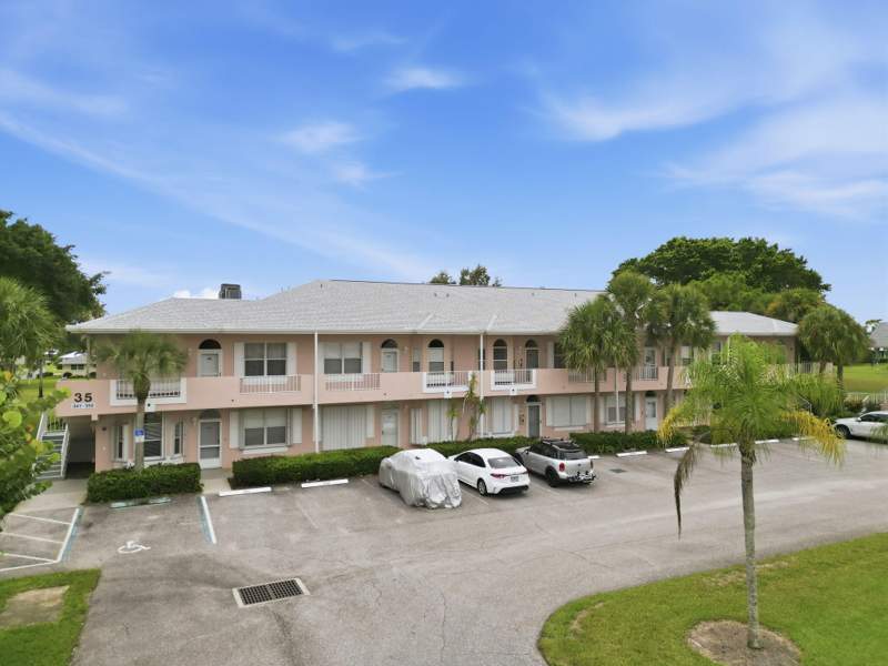 2 bedroom Condominium at 18081 SE Country Club Drive #35-348, The Little Club Condo, Jupiter — photo 4