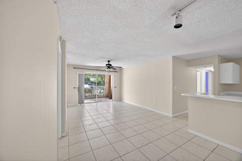 3844 Lyons Road #101-4, Coconut Creek FL - photo 17 of 40