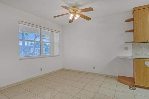 122 Stratford I, West Palm Beach FL - photo 9 of 30