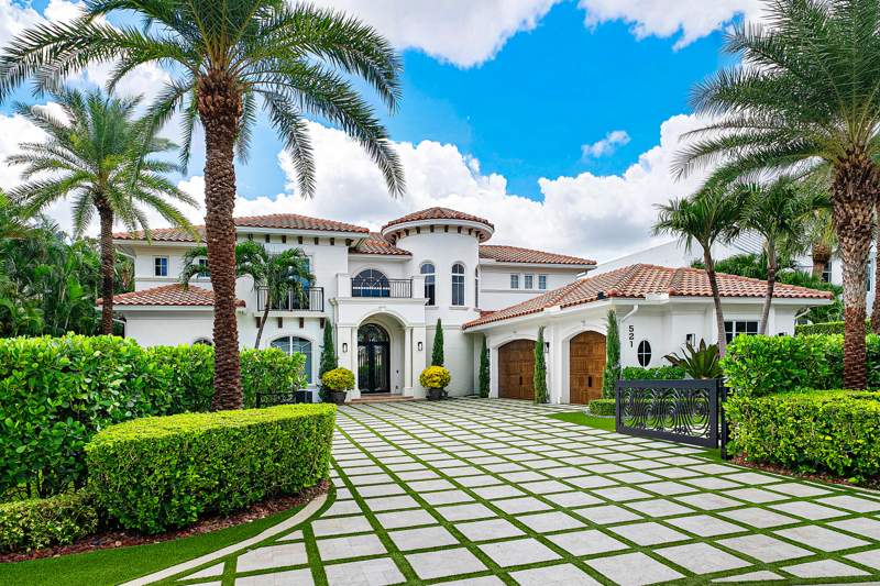 6 bedroom Single Family Residence at 521 NE Spanish Trail, Boca Raton Riviera Unit D, Boca Raton — photo 3