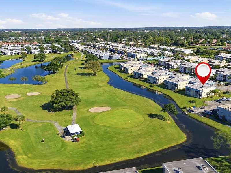 2 bedroom Condominium at 193 Burgundy #193, Kings Point, Delray Beach — photo 1