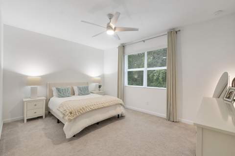 4567 Hollister Avenue, Lake Worth FL - photo 16 of 36