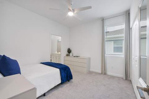 4567 Hollister Avenue, Lake Worth FL - photo 23 of 36