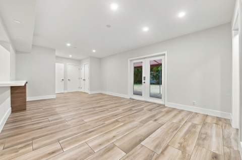 722 SW 16th Court, Fort Lauderdale FL - photo 19 of 42