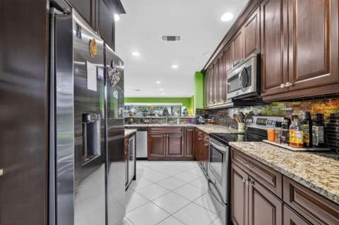 43 W Stratford Lane #B, Boynton Beach FL - photo 17 of 54