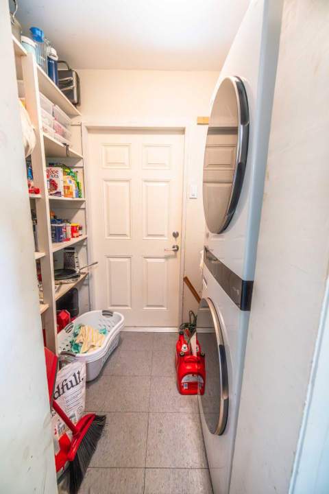 218 NE 2nd Place, Dania Beach FL - photo 13 of 26