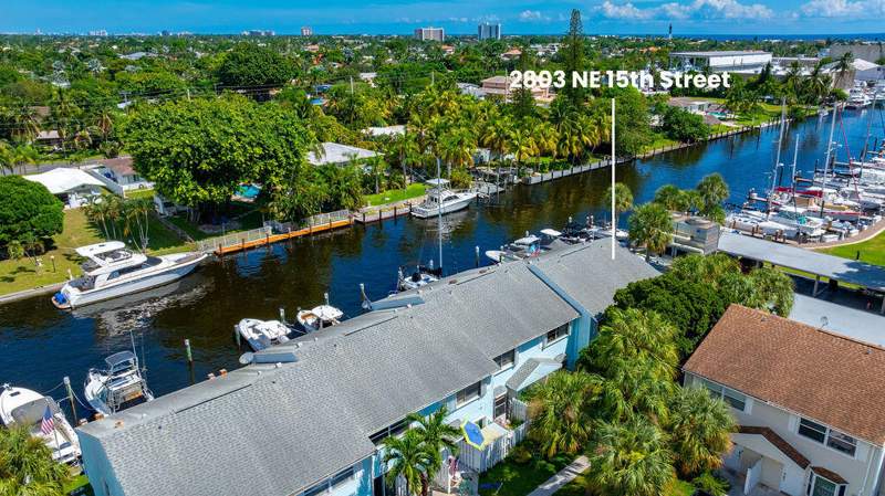 2 bedroom Townhouse at 2803 NE 15th Street #2803, Sun Harbour, Pompano Beach — photo 3