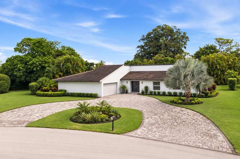 4 bedroom Single Family Residence at 6451 Eastpointe Pines Street, Eastpointe Country Club 8, Palm Beach Gardens — photo 1