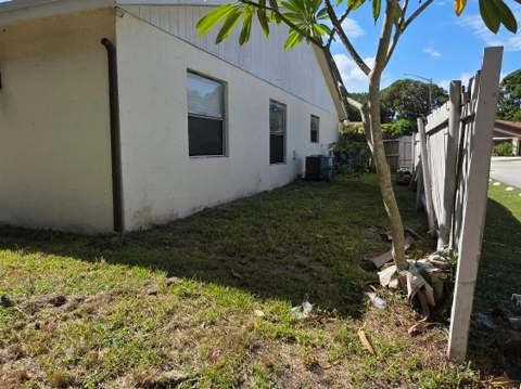 3774 Mil Lake Court, Greenacres FL - photo 21 of 24