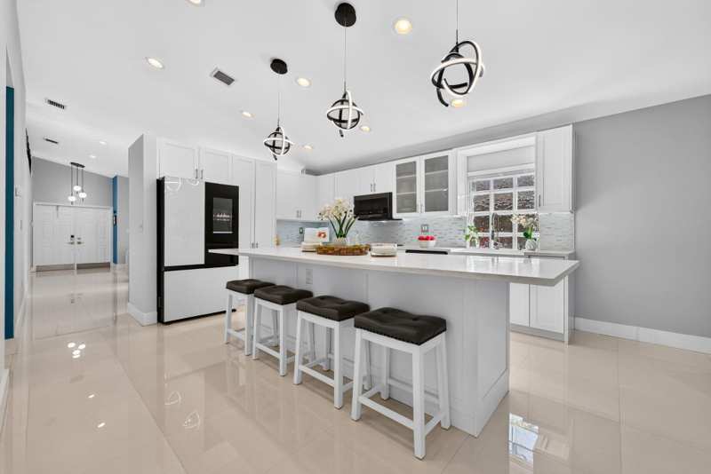 3 bedroom Single Family Residence at 20564 SW 5th Street, Crystal Pointe, Pembroke Pines — photo 1
