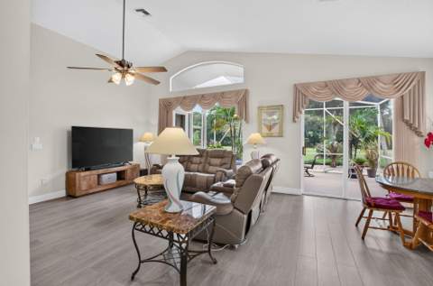 6354 Westchester Club Drive, Boynton Beach FL - photo 18 of 74