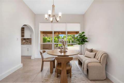 2142 NE 17th Avenue, Wilton Manors FL - photo 6 of 37