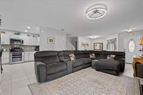 7108 Hawks Nest Terrace, Riviera Beach FL - photo 6 of 47