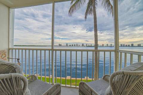 101 Doolen Court #205, North Palm Beach FL - photo 23 of 39