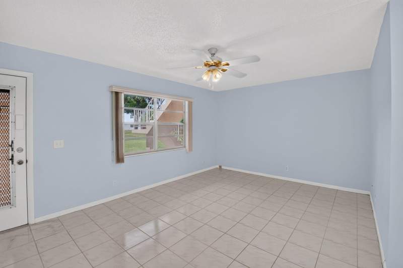 1 bedroom Condominium at 386 Capri I, Kings Point, Delray Beach — photo 5