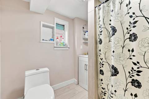 618 S Pine Street #B, Lake Worth Beach FL - photo 11 of 28