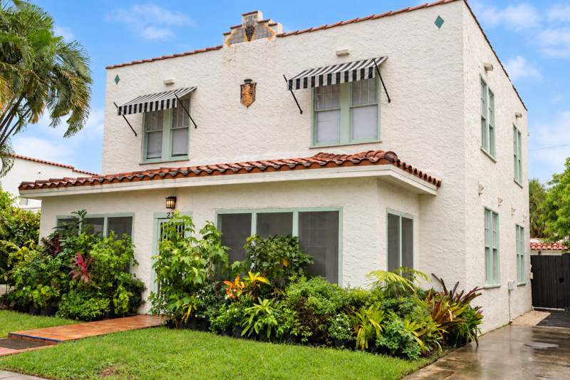 6 bedroom Single Family Residence at 234 E Greenwood Drive, Southland Park, West Palm Beach — photo 2