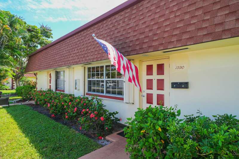 2 bedroom Condominium at 1990 NE 33rd Street #3, French Villas Of Lighthouse, Lighthouse Point — photo 1