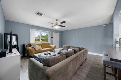 3767 SW 16th Court, Fort Lauderdale FL - photo 6 of 22