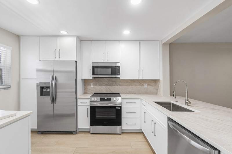 2 bedroom Condominium at 2905 SW 22nd Avenue #2020, Sabal Pine East, Delray Beach — photo 2