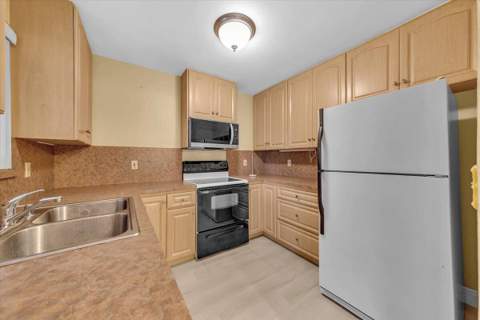 2080 SW 38th Avenue, Fort Lauderdale FL - photo 13 of 46