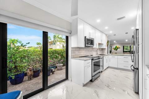 12 Stratford Drive #A, Boynton Beach FL - photo 10 of 58