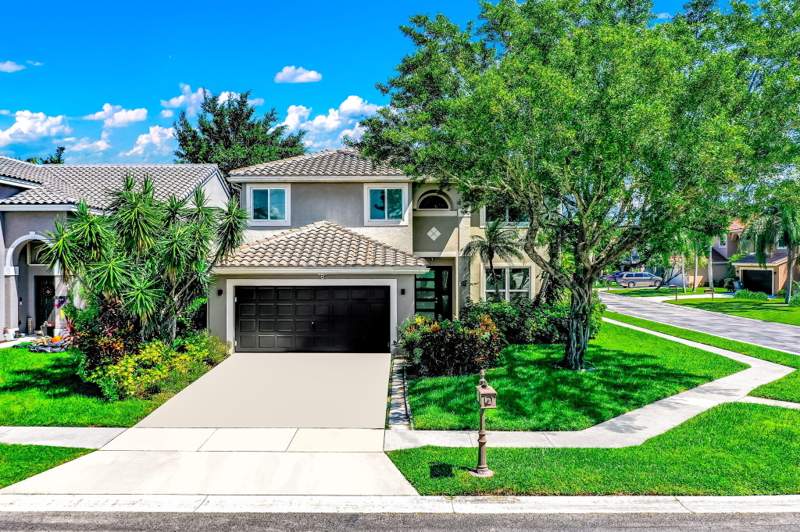 4 bedroom Single Family Residence at 18980 Concerto Drive, Lakes At Boca Raton Par E, Boca Raton — photo 2