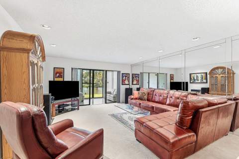9283 Vista Del Lago #G, Boca Raton FL - photo 12 of 31