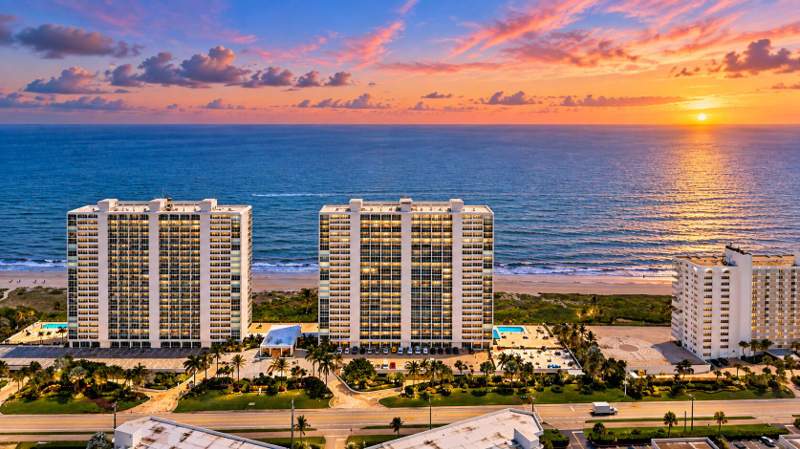 2 bedroom Condominium at 2800 S Ocean Boulevard #8-H, Whitehall South d/b/a Ocean Towers, Boca Raton — photo 2