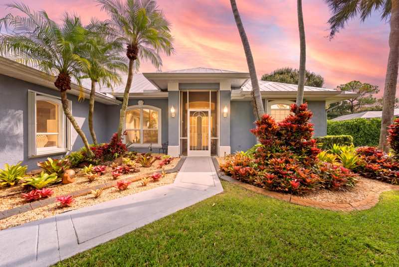 3 bedroom Single Family Residence at 1925 SW Autumnwood Way, Danforth, Palm City — photo 1